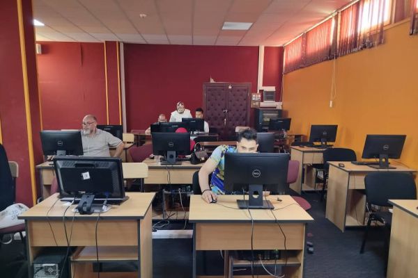 exam-english-juin-2024-71E193D63-5CDC-14C9-900A-24269AD05A20.jpg